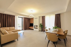 Sanpietro Premium Deluxe Plus Villa