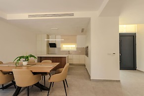 Sanpietro Premium Deluxe Plus Villa