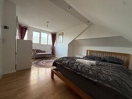 Duplex Sleeps 4 With Pets Allowed