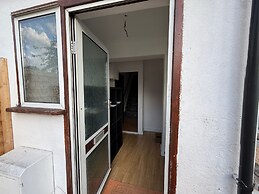 Duplex Sleeps 4 With Pets Allowed