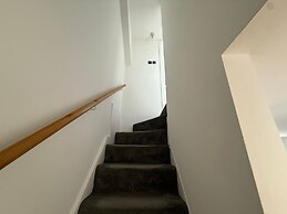 Duplex Sleeps 4 With Pets Allowed