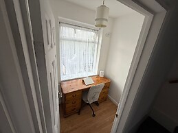 Duplex Sleeps 4 With Pets Allowed