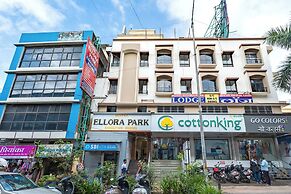 Hotel Ellora Park