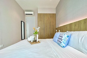 Elysia Park Residence by Stayrene