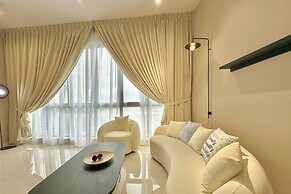 Elysia Park Residence by Stayrene