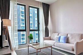 Elysia Park Residence by Stayrene
