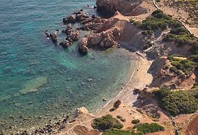 Luxury Villa Serenely