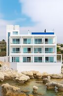 SeaRock Suites