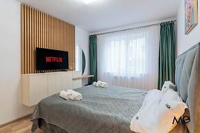 MoHost Sabina - Luxury with Balcony