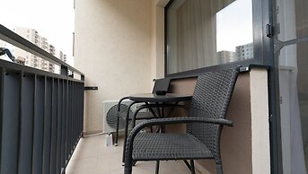 MoHost Sabina - Luxury with Balcony