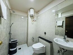 Col's Hotel Uphaar