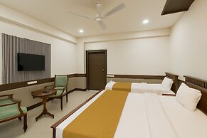 Col's Hotel Uphaar