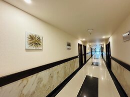Col's Hotel Uphaar