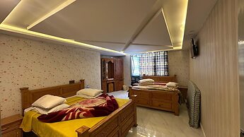Himaliya Inn Hotel & Restaurant