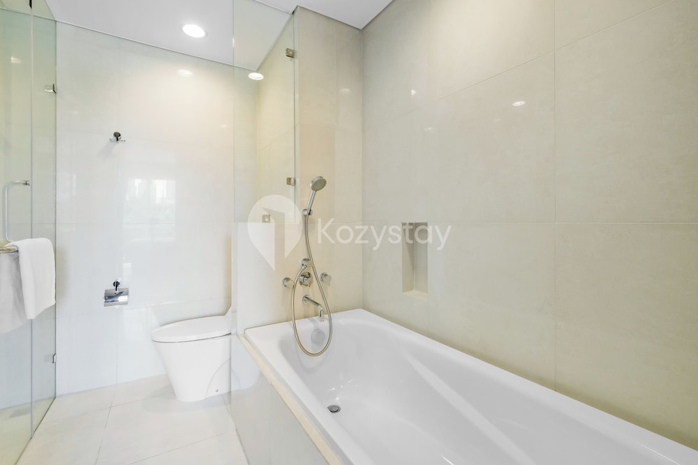 Brava by Kozystay - Kuningan