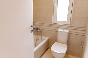 Phaedrus Living: Seaside Thalassa Cretan 101