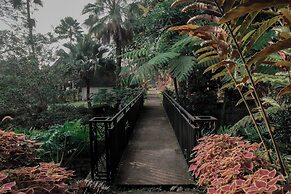 Jambu Klutuk Resort