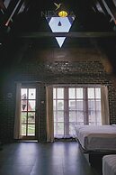 Jambu Klutuk Resort