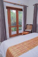 Jambu Klutuk Resort