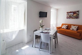 JOIVY Apartments - Trieste Goldoni