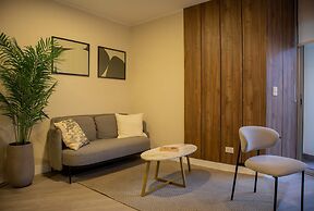 w Exceptional 1BR w Balcony in San Isidro