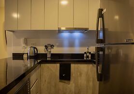 w Exceptional 1BR w Balcony in San Isidro