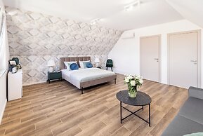 Apart House A4