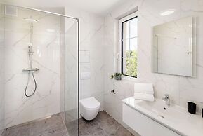 Apart House A4