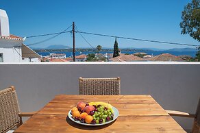 Liberty Suites Spetses