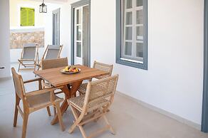 Liberty Suites Spetses