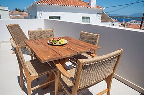 Liberty Suites Spetses