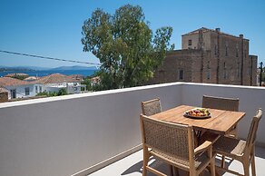 Liberty Suites Spetses
