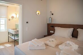 Liberty Suites Spetses