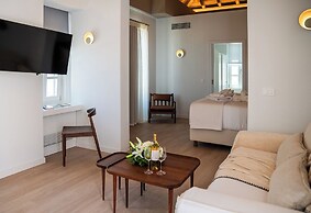 Liberty Suites Spetses
