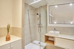 Magnificent Flat in Saint Germain des Pres