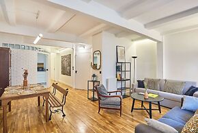 Magnificent Flat in Saint Germain des Pres