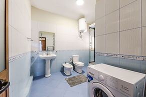 Bright Comfy 2BR Apartment by the Adriatic
