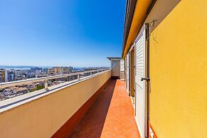 Bright Comfy 2BR Apartment by the Adriatic