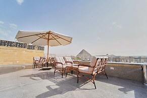 Pyramids Secret Hotel