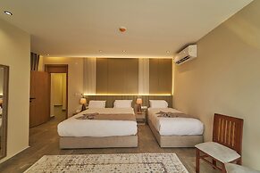 Pyramids Secret Hotel