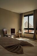 Pyramids Secret Hotel