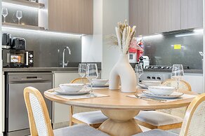 Peninsula Five