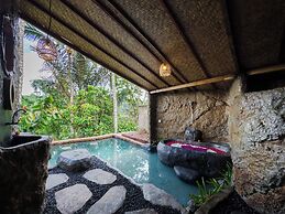 Royal Kemala Villa