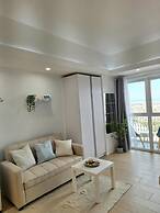 Luxury Coastal, Grand Canal View
