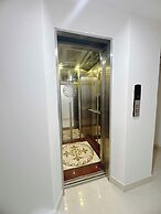 LOUIS OTIS APARTMENT 03