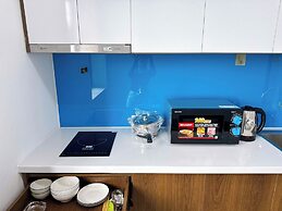 LOUIS OTIS APARTMENT 03