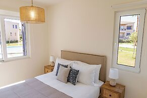 Phaedrus Living: Seaside Thalassa Cretan 102