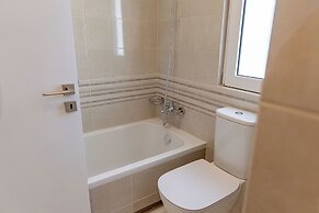 Phaedrus Living: Seaside Thalassa Cretan 102