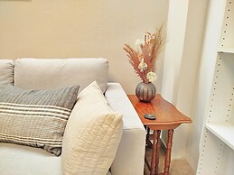 Tsak0ne Apt Near Monastiraki Sights Shops