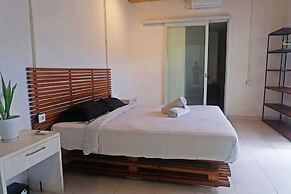 Pom Pom's Bali Apartments